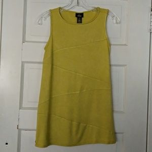 A pea in the pod tank top